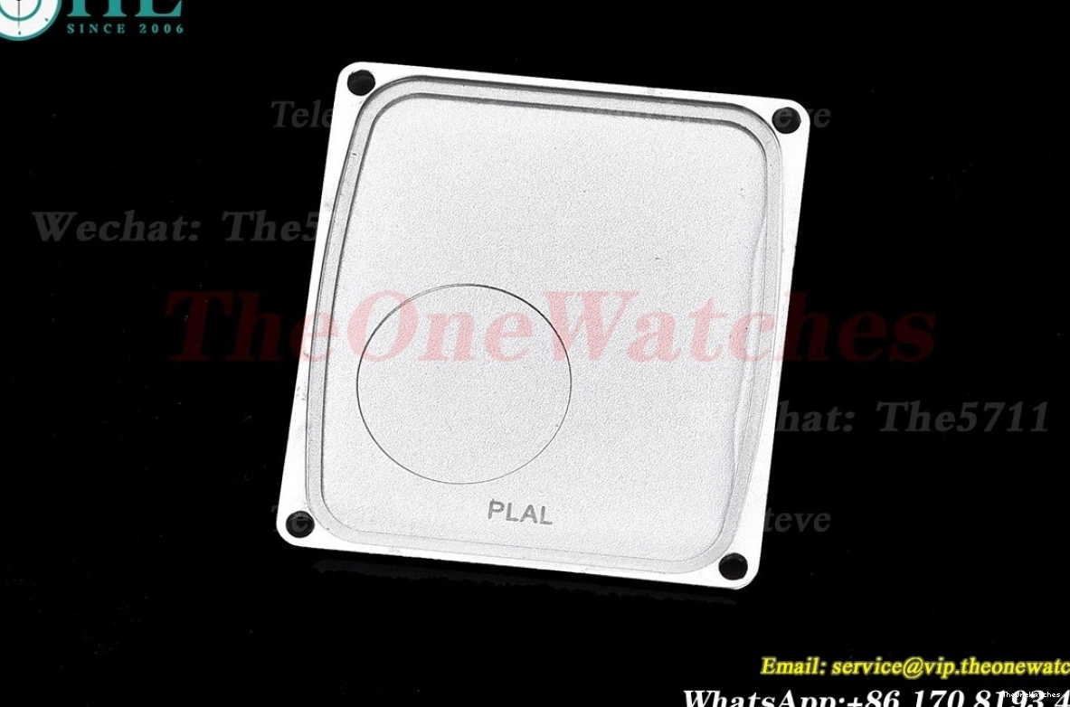 K11F On Black Strap Small Quartz Tank Must dial White 0513